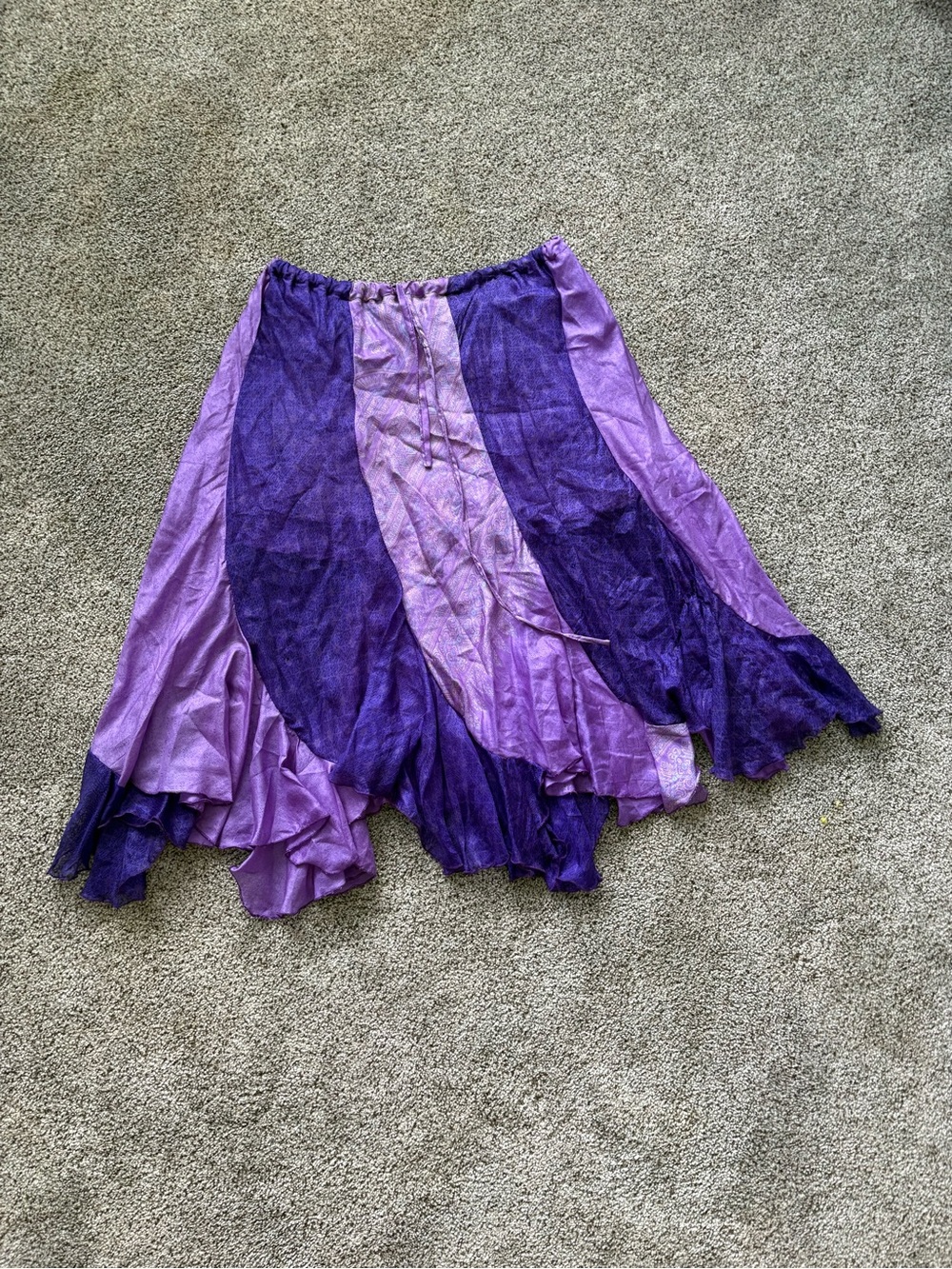 Vintage 90s Purple Patchwork Flowy 100% Silk Women's Whimsical Witchy Skirt - Picture 5 of 7